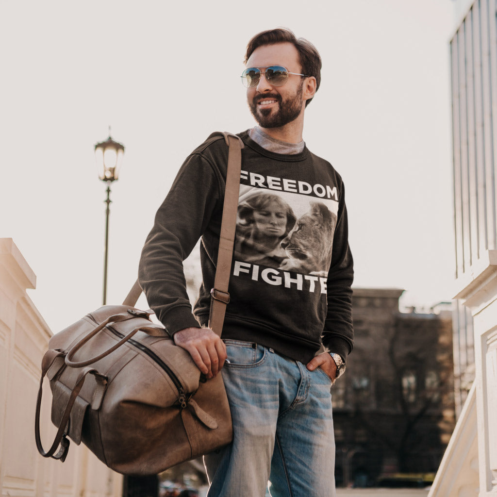 Dame Virginia Freedom Fighter White Print Sweatshirt