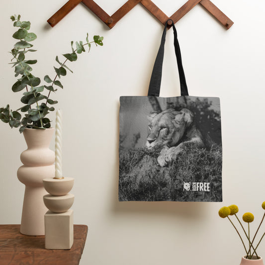 Lioness Black and White Tote Bag - Born Free Photography